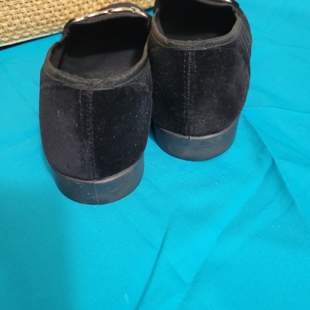 Shoe - Picture 4 of 8